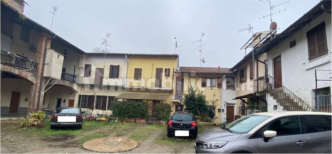 1 غرف نوم شقة في Monza, Italy رقم 295806