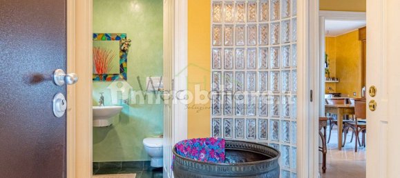 5 bedrooms Villa in Alserio, Italy No. 167697 20