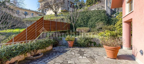 5 bedrooms Villa in Alserio, Italy No. 167697 19