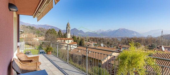 5 bedrooms Villa in Alserio, Italy No. 167697 27