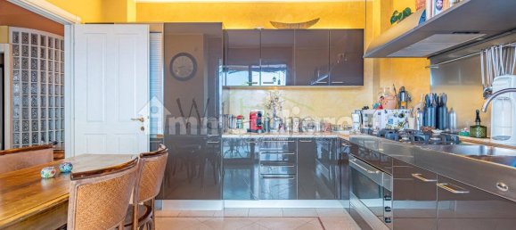 5 bedrooms Villa in Alserio, Italy No. 167697 24