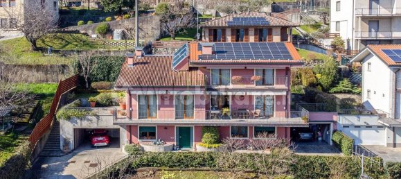 5 bedrooms Villa in Alserio, Italy No. 167697 12