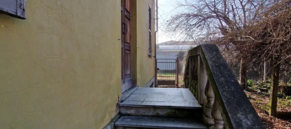 8غرفة منزل في Casale Monferrato, Italy رقم 15792 3