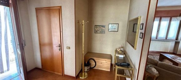 6 rooms House in Cavaglio d'Agogna, Italy No. 237890 9