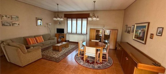 6 rooms House in Cavaglio d'Agogna, Italy No. 237890 4