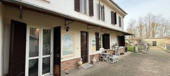 5-Zimmer Villa in Alessandria, Italy, Nr. 36635 3