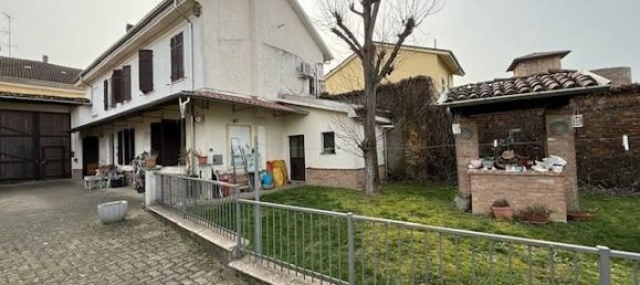 5-Zimmer Villa in Alessandria, Italy, Nr. 36635 6