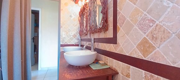 4 bedrooms House in Borgo, France No. 355573 8