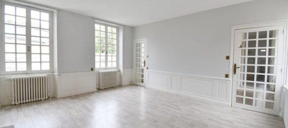 3 bedrooms House in Autun, France No. 315057 10