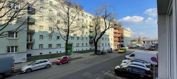 Квартира с 2 комнатами в Зиммеринг, Австрия № 126732 11