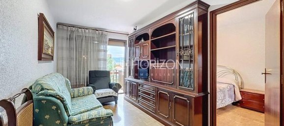 Apartamento de 2 dormitorios en Horta-Guinardó, Spain No. 168641 8