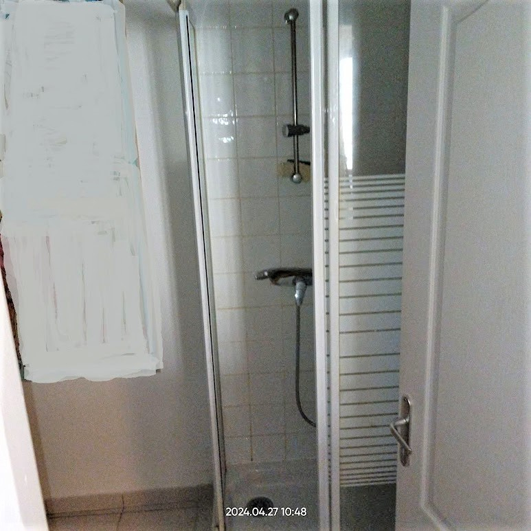 1 chambre Appartement à Lorgues, France No. 190059