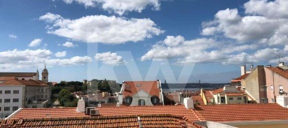 9 bedrooms Building in Lisbon, Portugal No. 84959 2