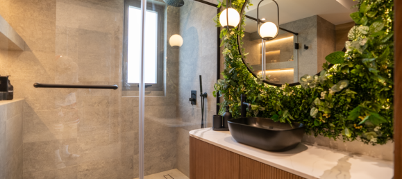 5 bedrooms Villa in Dubai, UAE No. 12185 4