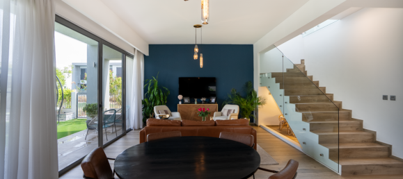 5 bedrooms Villa in Dubai, UAE No. 12185 6