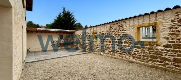 5 Schlafzimmer Villa in Saint-Symphorien-de-Lay, France, Nr. 193830 5