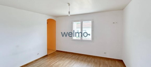 5 Schlafzimmer Villa in Saint-Symphorien-de-Lay, France, Nr. 193830 8