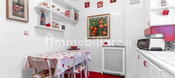 3 bedrooms Apartment in Milan, Italy No. 333478 15