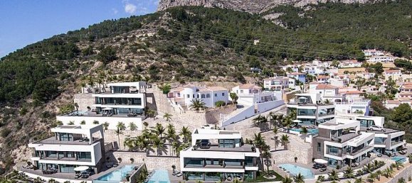 4 bedrooms Villa in Calpe, Spain No. 4417 3