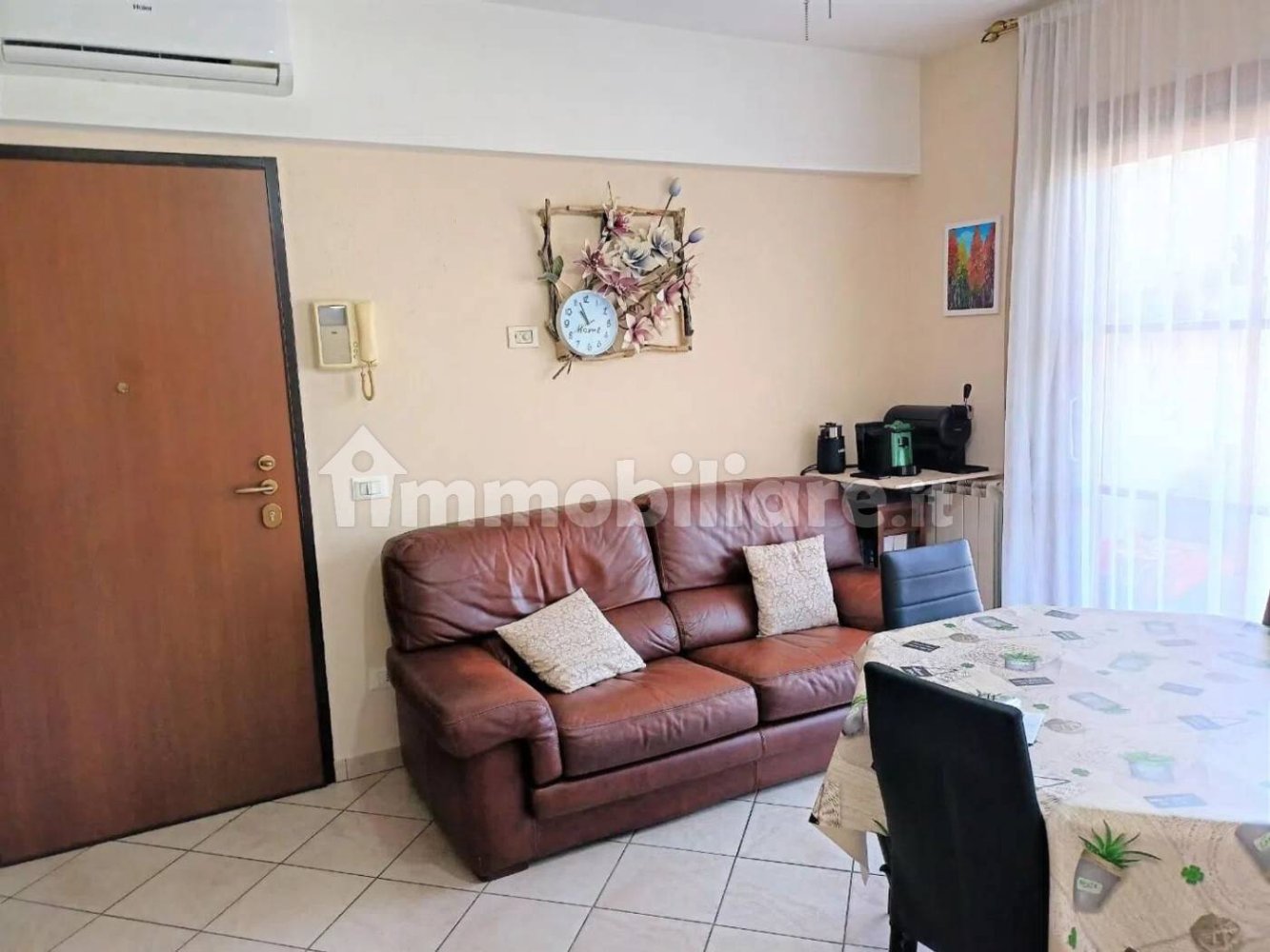 Apartamento de 3 dormitorios en Buti, Italy No. 217935