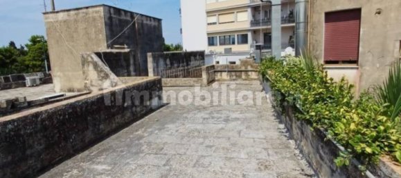 Квартира с 2 спальнями в Лечче, Италия № 331799 4