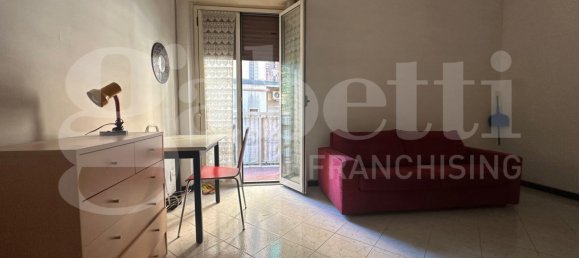 1 bedroom Apartment in Milan, Italy No. 351422 2