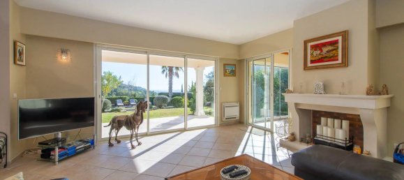 Вилла с 4 спальнями в Гримо, Франция № 911 15