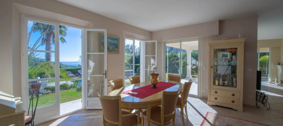 Вилла с 4 спальнями в Гримо, Франция № 911 12