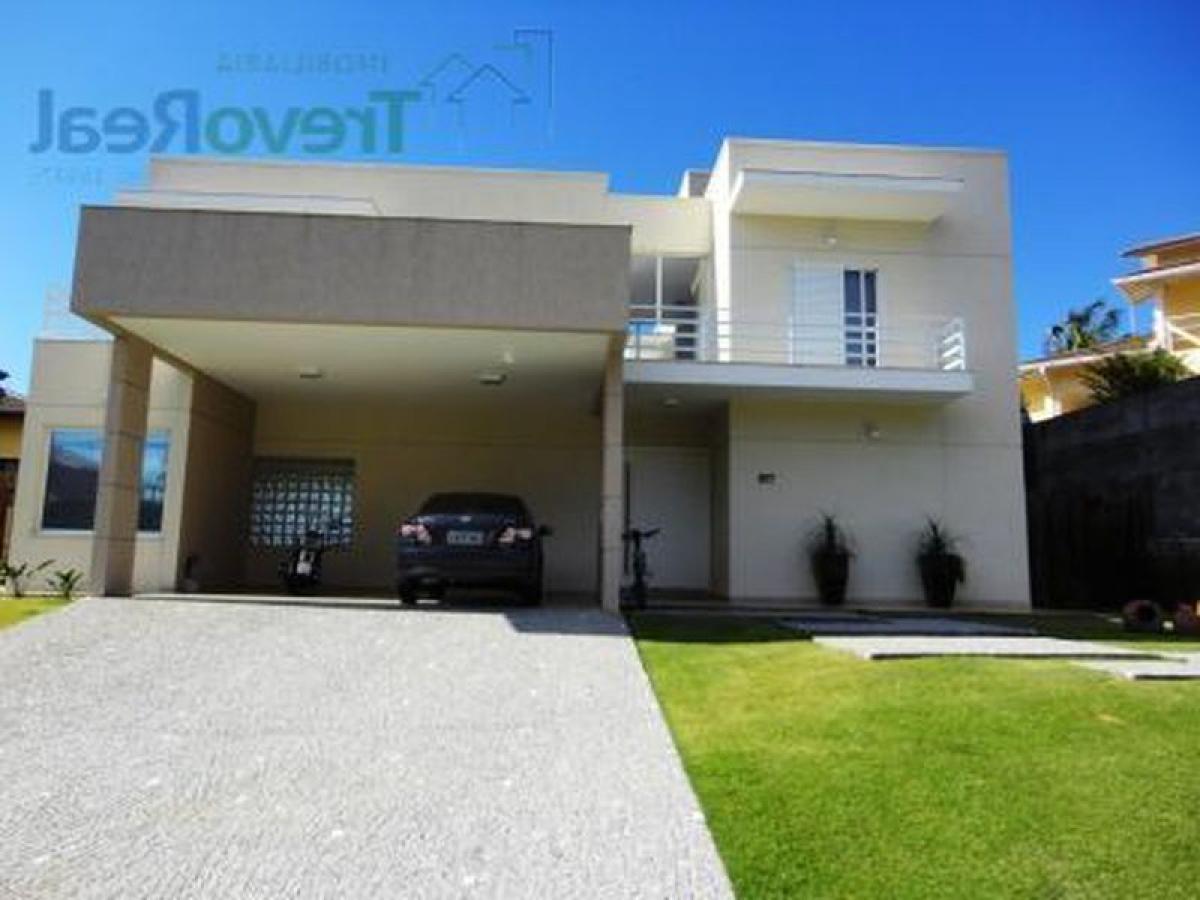 Casa de 4 dormitorios en Sao Paulo, Brazil No. 502113