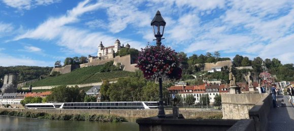 4 rooms House in Kitzingen, Germany No. 56734 23