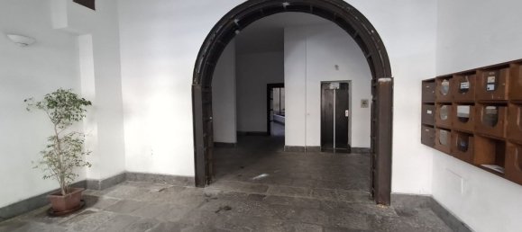 2-salle Appartement à Palermo, Italy No. 44274 2