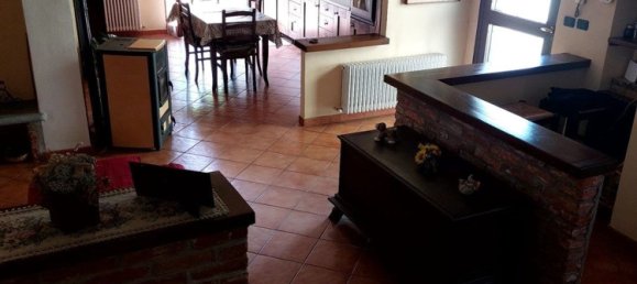 Villa de 5 habitaciónes en Asti, Italy No. 161204 33