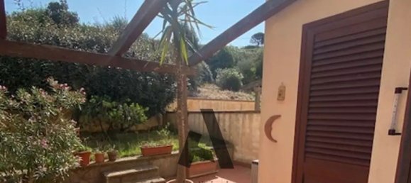 4غرفة شقة في Osilo, Italy رقم 13692 13