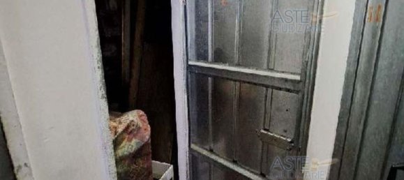 2 rooms Apartment in Rome, Italy No. 197735 18