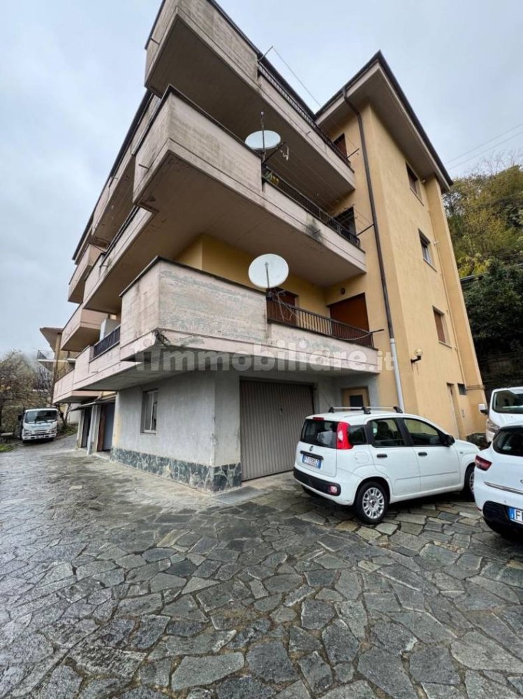 9 bedrooms Villa in Davagna, Italy No. 147728