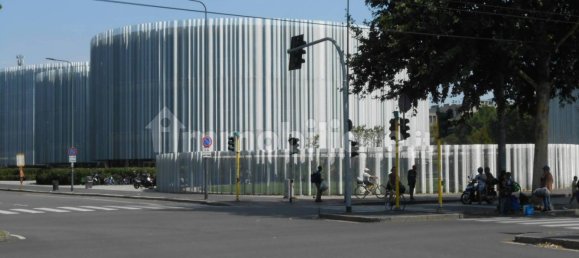 2 Schlafzimmer Wohnung in Milan, Italy, Nr. 360103 33