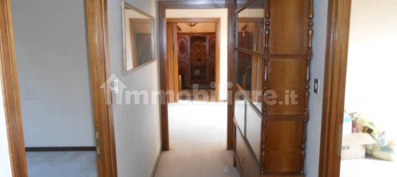 2 Schlafzimmer Wohnung in Milan, Italy, Nr. 360103 13