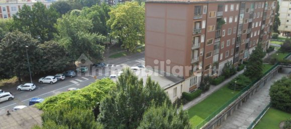 2 Schlafzimmer Wohnung in Milan, Italy, Nr. 360103 3