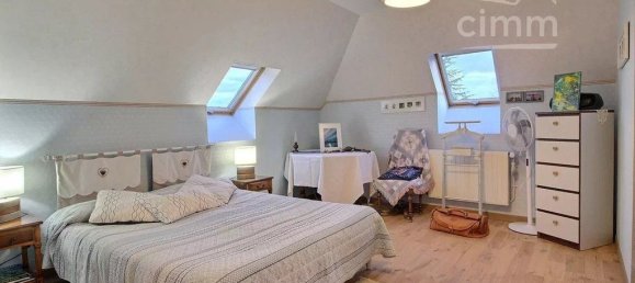 6 bedrooms House in Savonnieres, France No. 350716 23