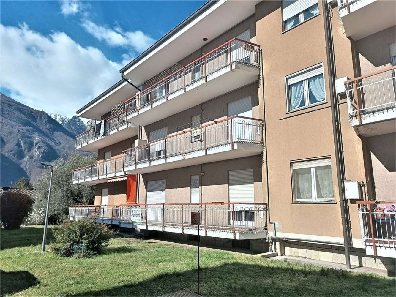 2 rooms Apartment in Pont Saint Martin, Italy No. 184561