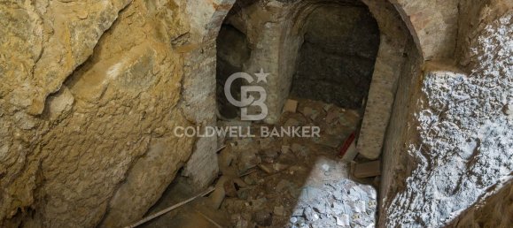 230m² Building in Sogliano al Rubicone, Italy No. 91300 31