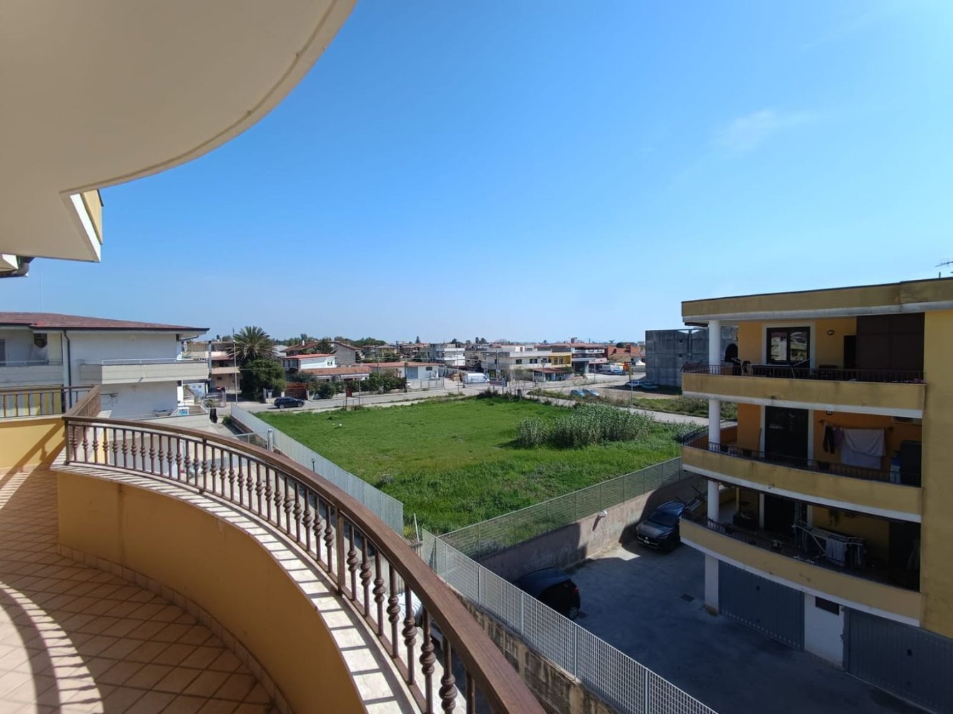 4 bedrooms Apartment in Mondragone, Italy No. 314043