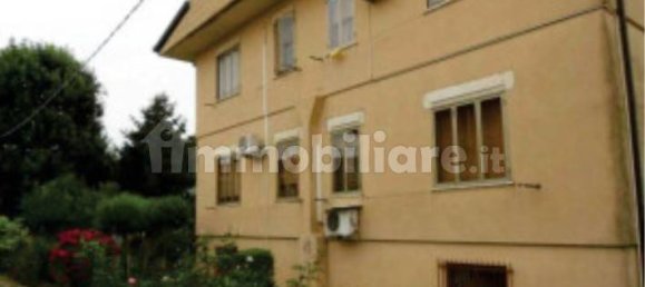 3 bedrooms Apartment in Lendinara, Italy No. 54442 5