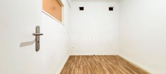 1 bedroom Apartment in Oeiras, Portugal No. 14617 3