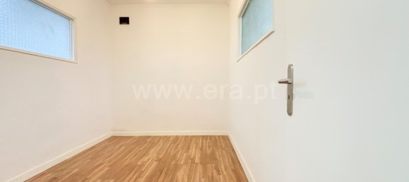 1 bedroom Apartment in Oeiras, Portugal No. 14617 5