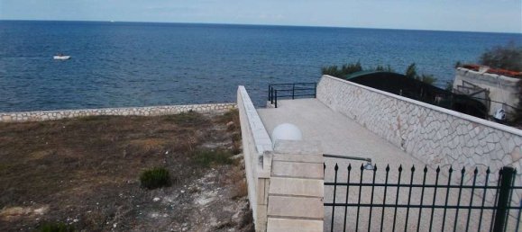 3 bedrooms Commercial property in Zakynthos, Greece No. 675 8