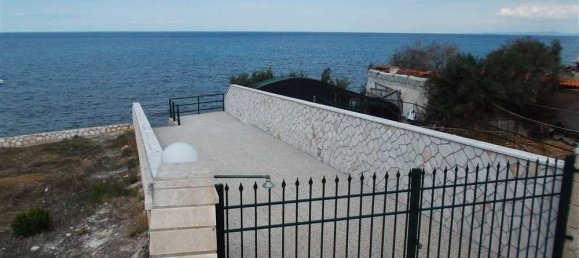 3 bedrooms Commercial property in Zakynthos, Greece No. 675 10