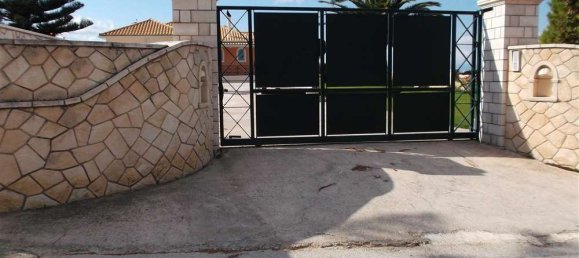 3 bedrooms Commercial property in Zakynthos, Greece No. 675 12