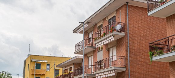 3غرفة شقة في Collegno, Italy رقم 210732 2