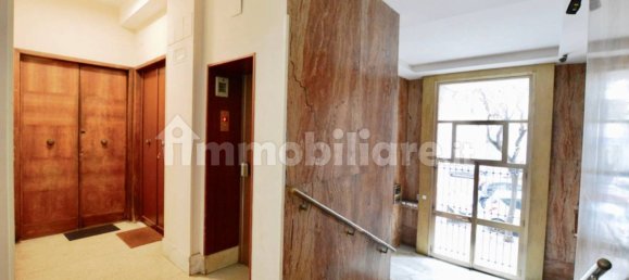 2 bedrooms Apartment in Rome, Italy No. 16028 5